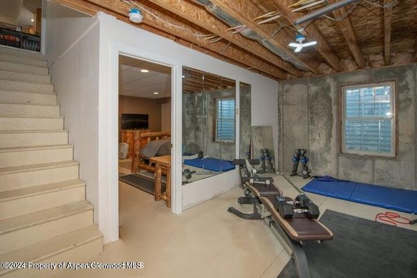 Fitness Equipment, Interior, Recessed Lighting, Wooden Beams, Wooden Ceilings