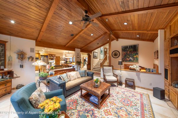 Interior, Living room, Recessed Lighting, Wooden Beams, Wooden Ceilings