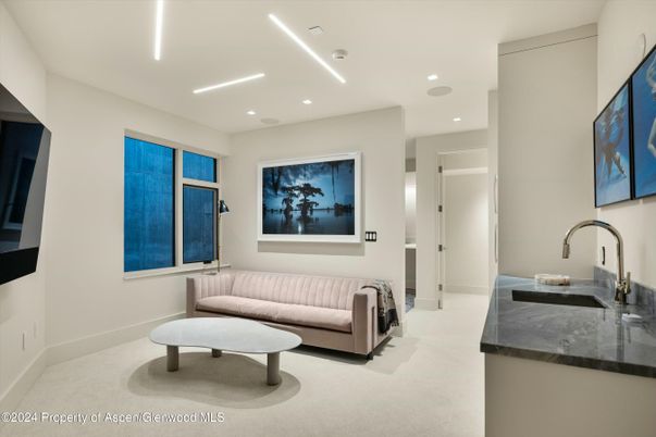 Interior, Recessed Lighting