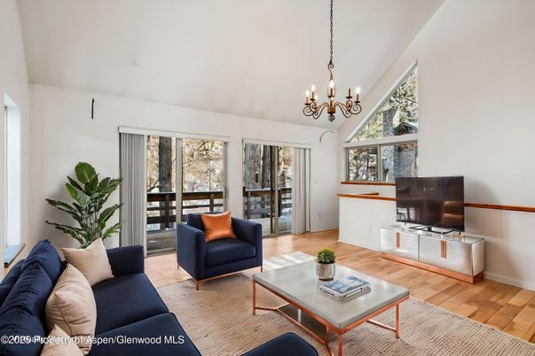 Chandelier, Interior, Living room, Wood Texture Flooring