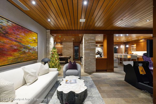 Interior, Living room, Pendant Lights, Recessed Lighting, Stone Walls, Wooden Ceilings