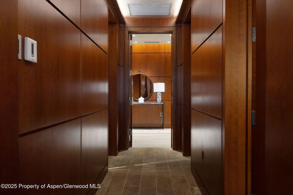 Interior, Wooden Walls