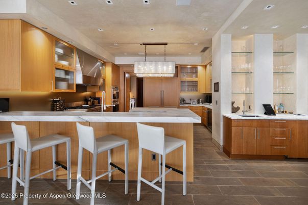 Interior, Kitchen, Pendant Lights, Recessed Lighting