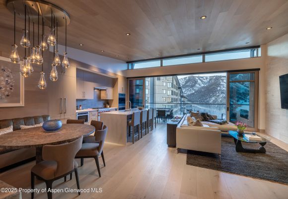 Dining room, Interior, Kitchen, Living room, Pendant Lights, Recessed Lighting, Wooden Ceilings, Wood Texture Flooring