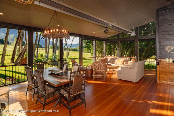Dining room, Interior, Living room, Recessed Lighting, Sun Room, Wood Texture Flooring