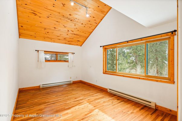 Empty room, Interior, Wooden Ceilings, Wood Texture Flooring