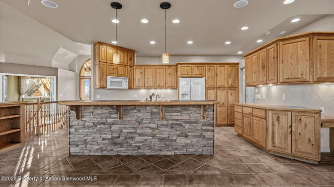 Interior, Kitchen, Pendant Lights, Recessed Lighting