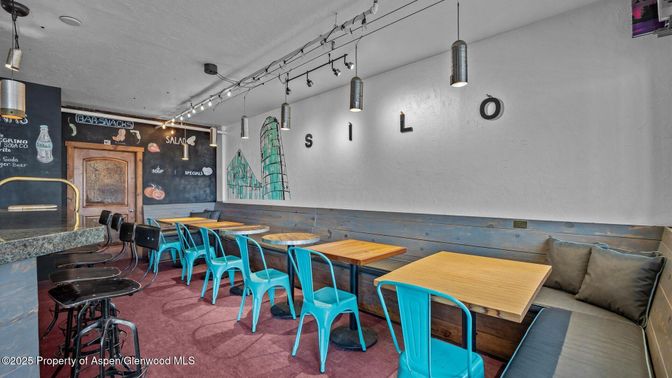 Dining room, Interior, Pendant Lights