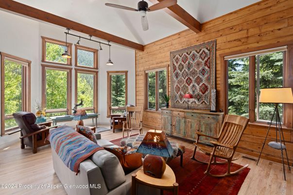 Interior, Living room, Pendant Lights, Wooden Beams, Wood Texture Flooring, Wooden Walls