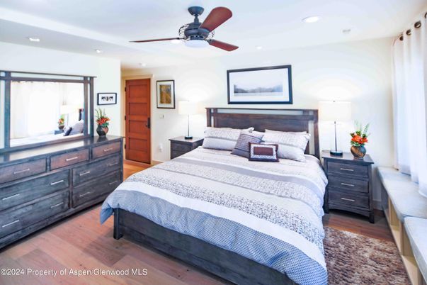 Bedroom, Interior, Recessed Lighting, Wood Texture Flooring