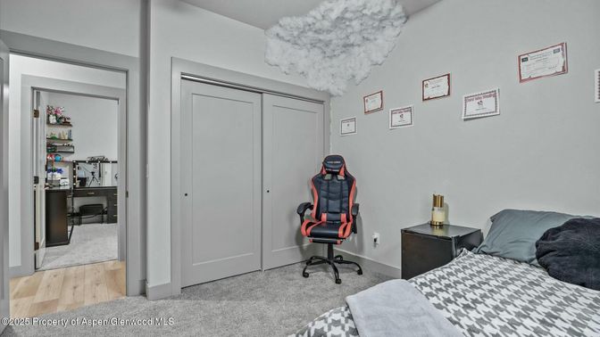 Bedroom, Chandelier, Home Office, Interior, Wood Texture Flooring