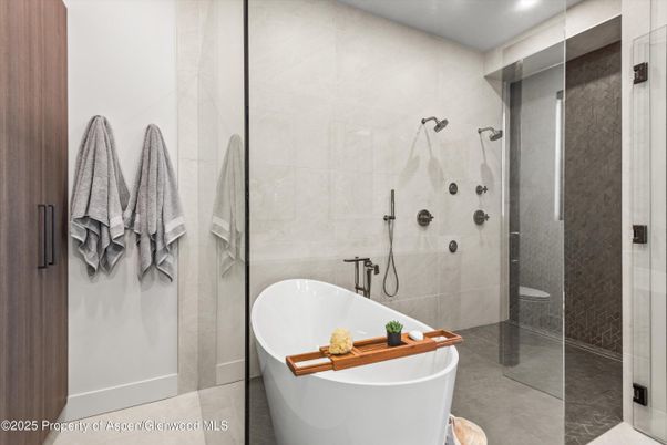 Bathroom, Free Standing Baths, Glass Shower, Interior, Recessed Lighting