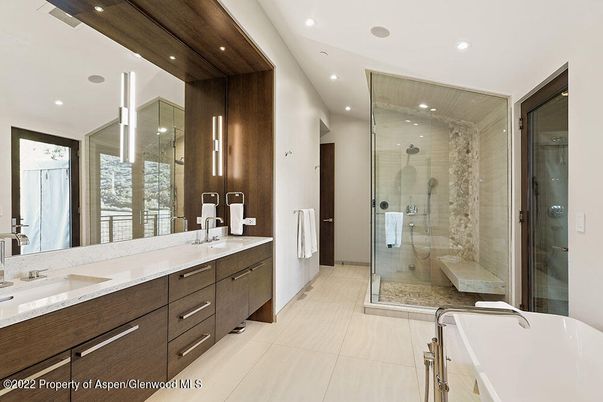 Bathroom, Dual Sink Vanities, Free Standing Baths, Glass Shower, Interior, Recessed Lighting