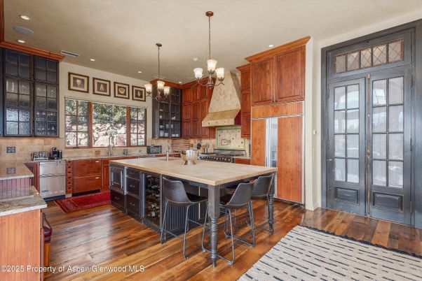 Chandelier, Interior, Kitchen, Pendant Lights, Recessed Lighting, Wood Texture Flooring