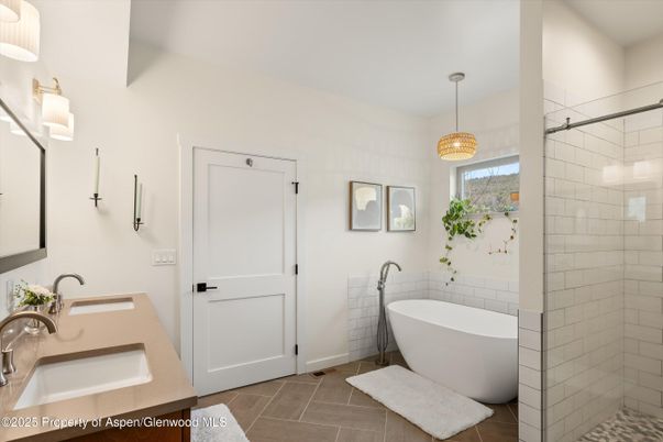 Bathroom, Dual Sink Vanities, Free Standing Baths, Interior, Pendant Lights
