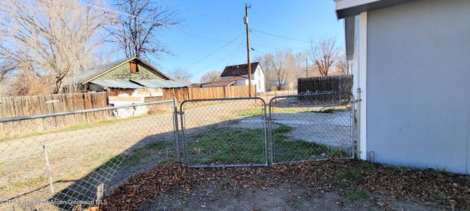 Backyard, Exterior, Water
