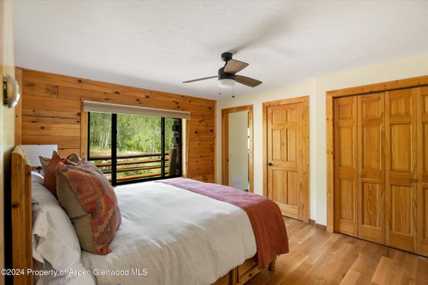 Bedroom, Interior, Wood Texture Flooring, Wooden Walls