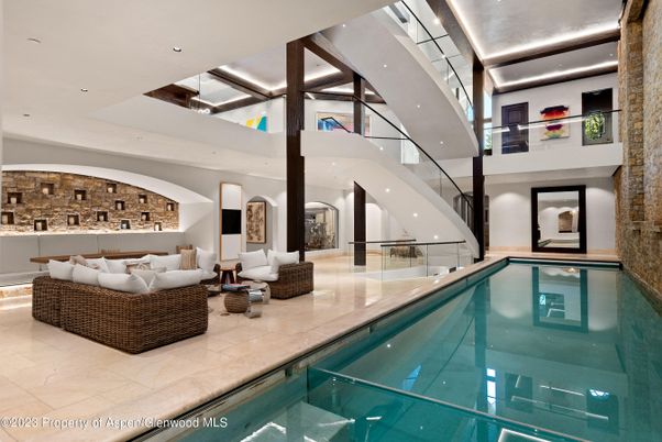Interior, Pool, Recessed Lighting