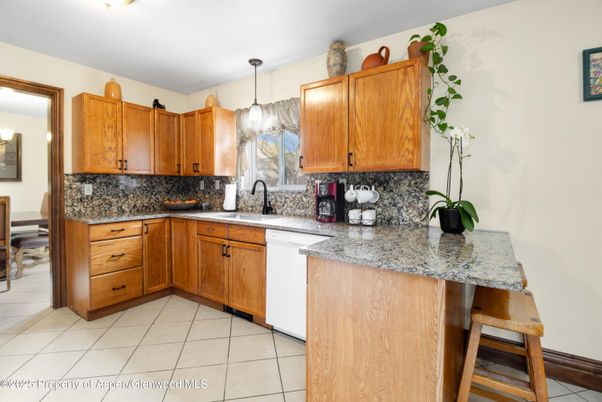 Interior, Kitchen, Pendant Lights