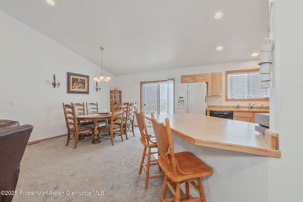 Chandelier, Dining room, Interior, Kitchen, Pendant Lights, Recessed Lighting