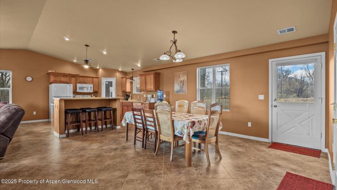 Chandelier, Dining room, Interior, Kitchen, Pendant Lights, Recessed Lighting
