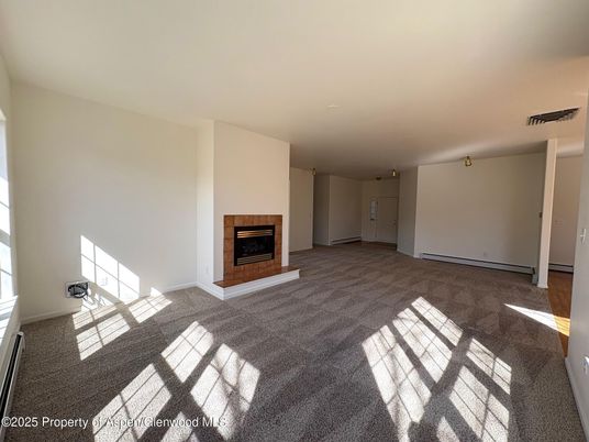 Empty room, Fireplace, Interior