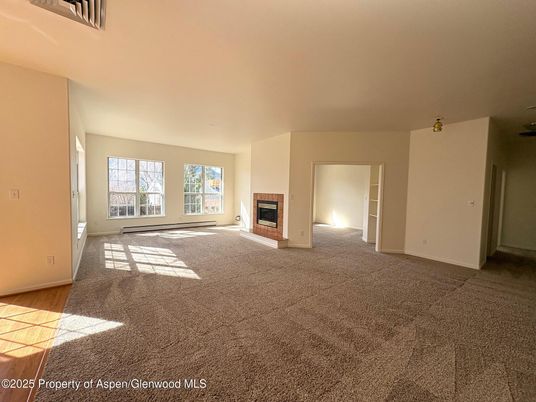 Empty room, Fireplace, Interior