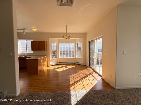 Chandelier, Interior, Kitchen, Wood Texture Flooring