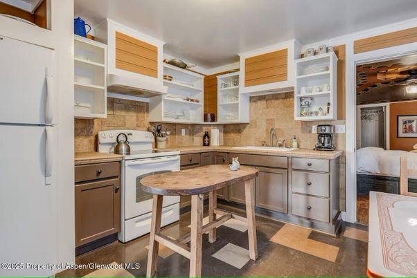 Interior, Kitchen