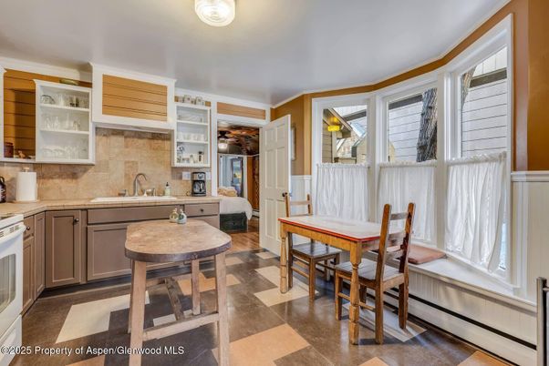 Dining room, Interior, Kitchen