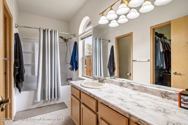 Bathroom, Dual Sink Vanities, Interior, Walk-in Closets