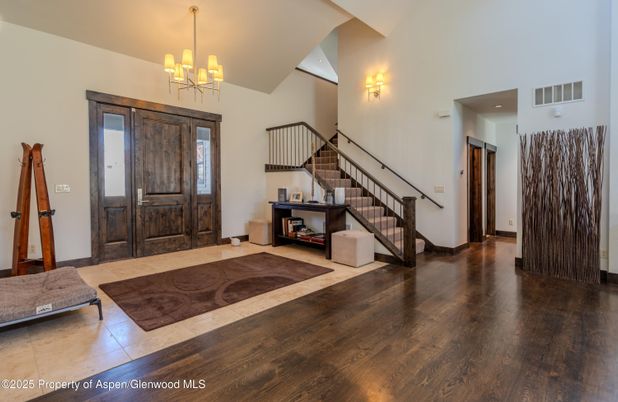 Chandelier, Interior, Wood Texture Flooring