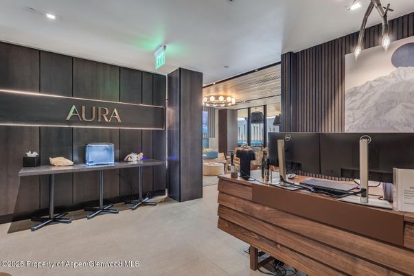 Home Office, Interior, Recessed Lighting