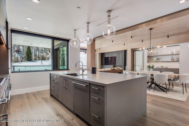 Dining room, Interior, Kitchen, Pendant Lights, Recessed Lighting, Wood Texture Flooring