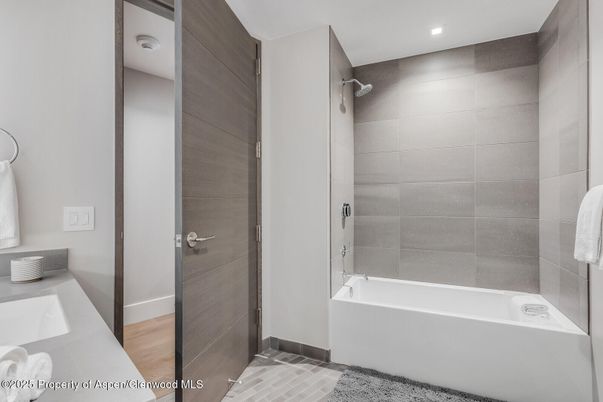 Bathroom, Free Standing Baths, Interior, Recessed Lighting, Wood Texture Flooring