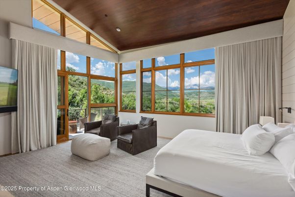 Bedroom, Interior, Recessed Lighting, Wooden Ceilings