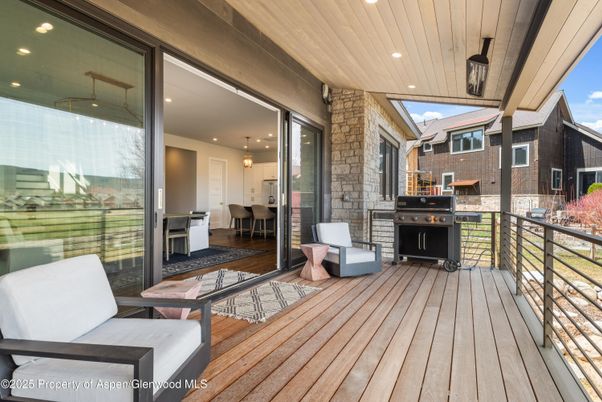 Exterior, Wood Texture Flooring