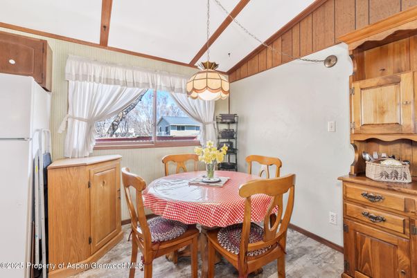Dining room, Interior, Pendant Lights