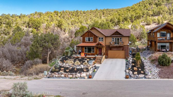 Attached, Exterior, Facade, Log Home