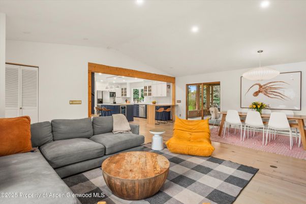 Dining room, Interior, Kitchen, Living room, Pendant Lights, Recessed Lighting, Wood Texture Flooring