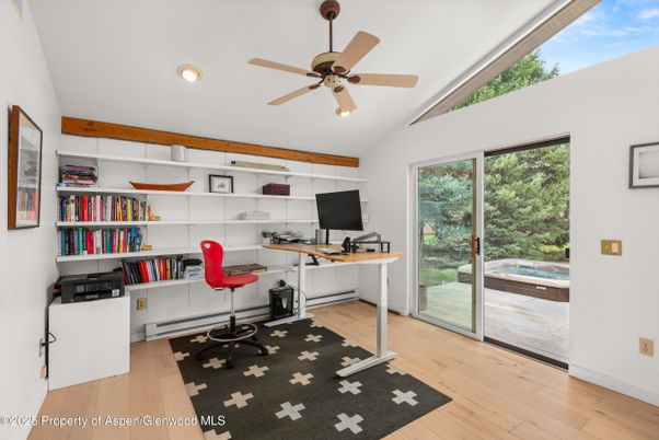 Home Office, Interior, Recessed Lighting, Wood Texture Flooring