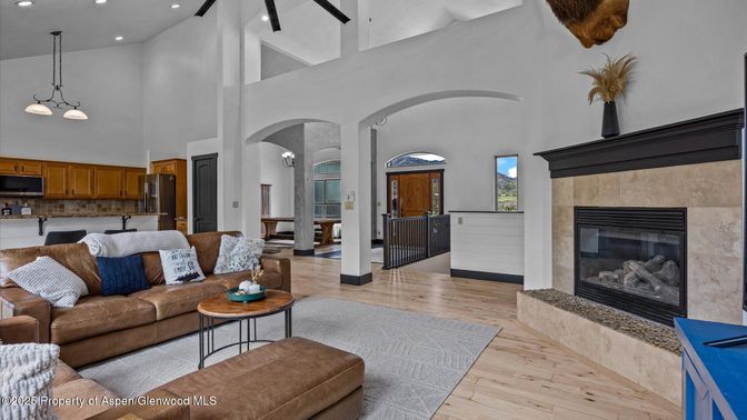 Fireplace, Interior, Kitchen, Living room, Pendant Lights, Recessed Lighting, Wood Texture Flooring