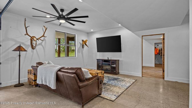 Interior, Living room, Recessed Lighting