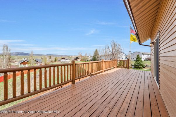 Exterior, Wood Texture Flooring