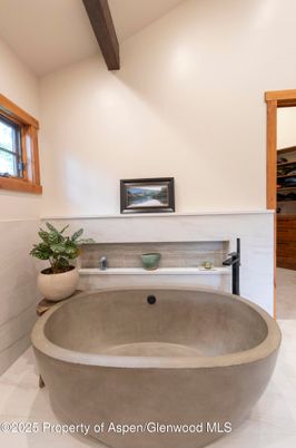 Bathroom, Free Standing Baths, Interior, Wooden Beams