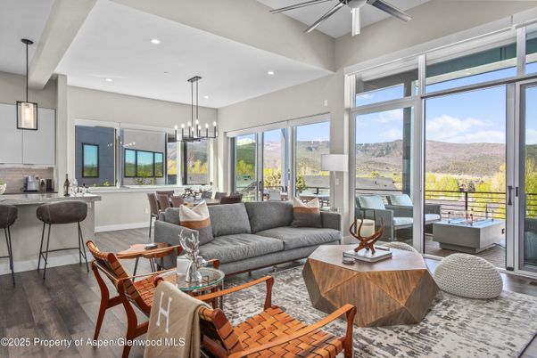 Dining room, Interior, Living room, Pendant Lights, Recessed Lighting, Wood Texture Flooring
