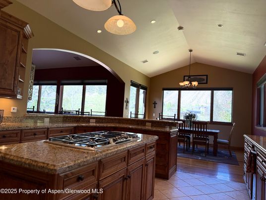 Chandelier, Dining room, Interior, Kitchen, Recessed Lighting, Wood Texture Flooring