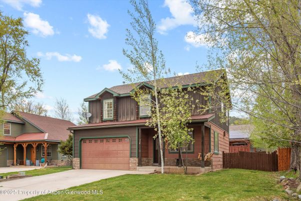 Attached, Exterior, Facade, Log Home