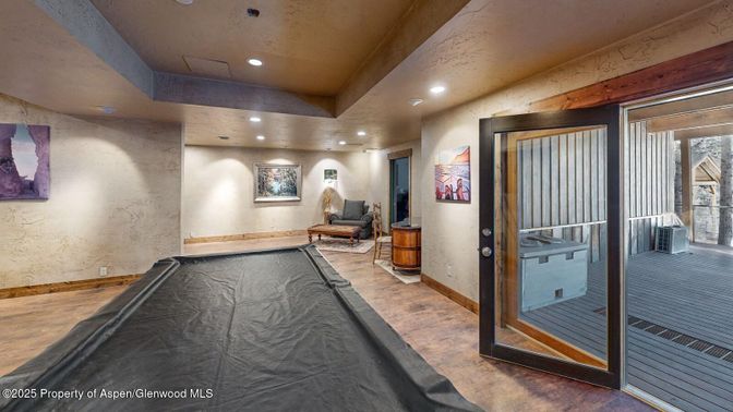 Billiard Table, Game Room, Interior, Recessed Lighting