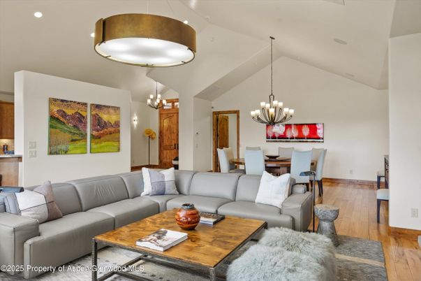 Chandelier, Dining room, Interior, Living room, Recessed Lighting, Wood Texture Flooring